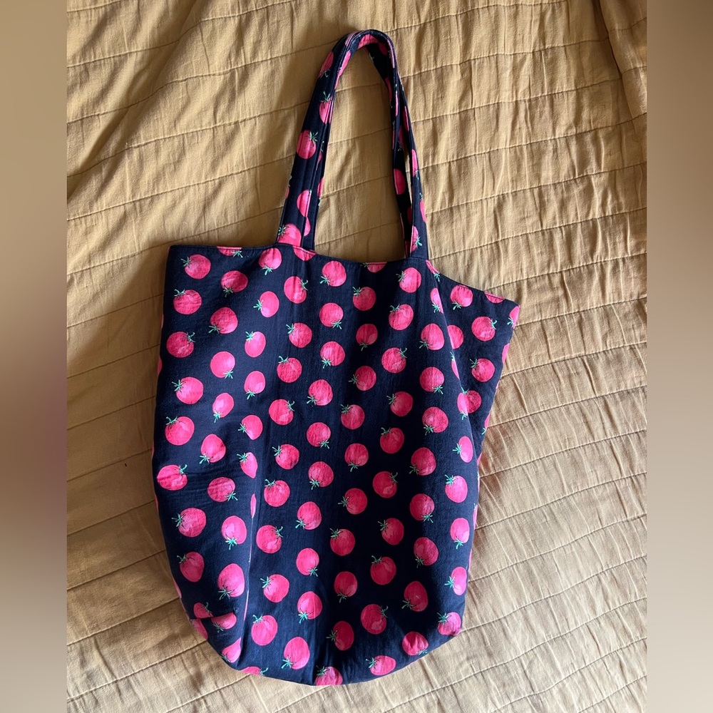 Large tote bag tomato print